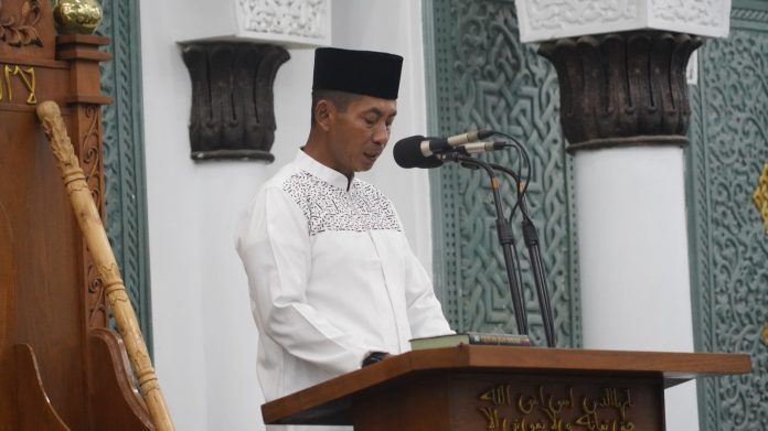 Pangdam IM Mayjen TNI Novi Helmy Ceramah Ramadan di Masjid Raya Baiturrahman
