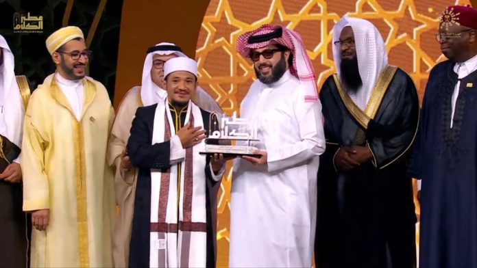 Pria Aceh Dhiyauddin Juara 2 Lomba Azan di Arab Saudi, Dapat Hadiah 4 Miliar