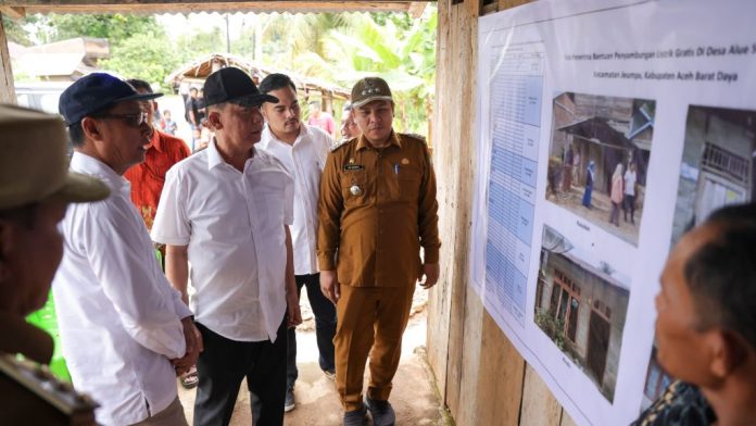 Gubernur Aceh tinjau listrik gratis