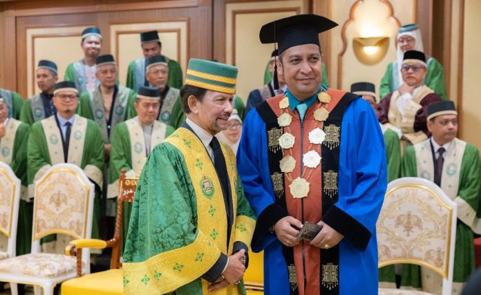 Rektor IAI Almuslim Aceh Jadi Tamu Kehormatan di Convocation Ceremony UNISSA Brunei