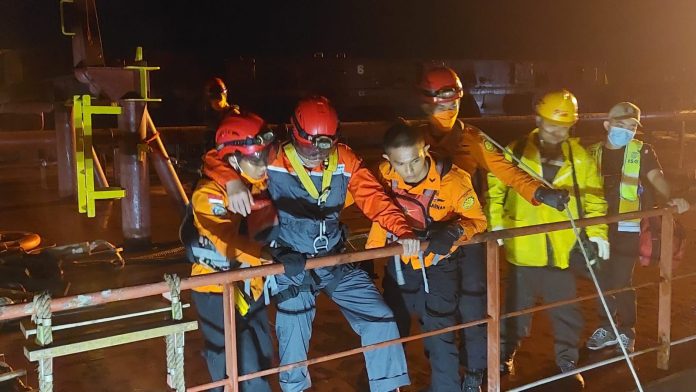 Tim SAR Evakuasi ABK SM Gladstone Rute Brasil-China di Laut Lepas Pantai Aceh