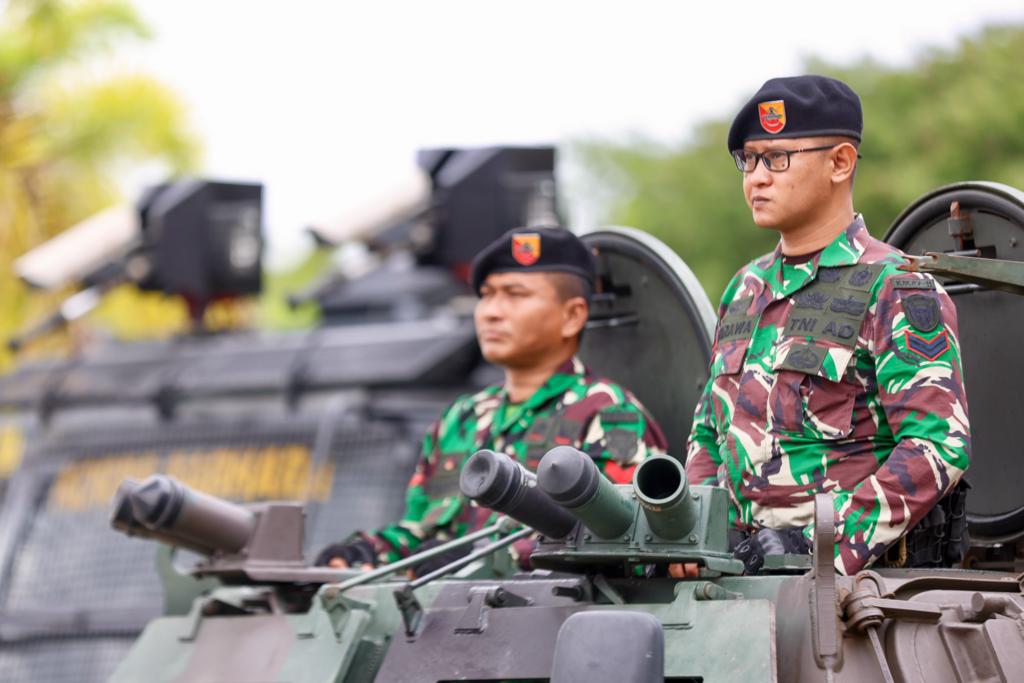 Apel gelar pasukan Operasi Mantap Brata Seulawah 2023-2024 dalam rangka Pengamanan Pemilu 2024 yang digelar di Mapolda Aceh, Selasa (17/10/2023). Foto: Suparta/acehkini