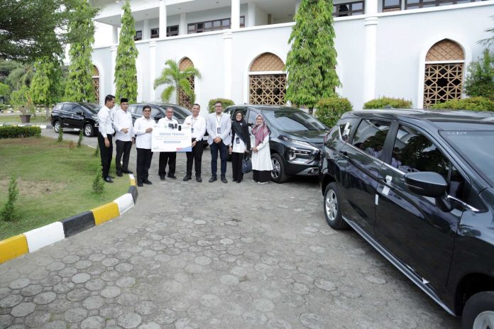 Bank BTN Syariah Hibahkan Empat Mobil ke UIN Ar-Raniry Banda Aceh
