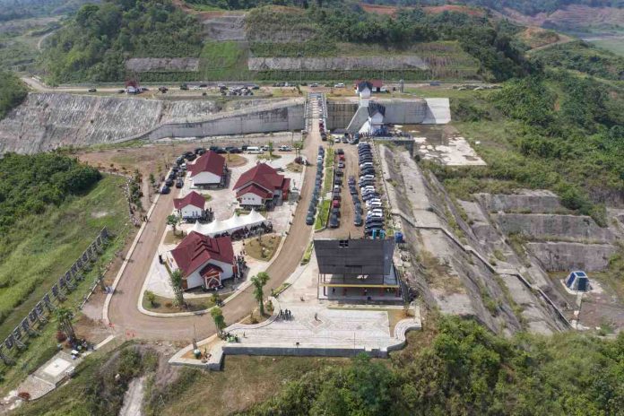 Pj Gubernur Tinjau Progres Pembangunan Bendungan Keureuto di Aceh Utara