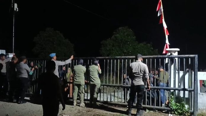 3 Paslon Wali Kota Subulussalam Masih Menunggu Nomor Urut, Kantor KIP Dijaga Ketat