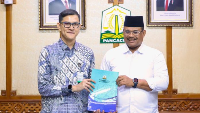 RUPSLB BPR Syariah Mustaqim Aceh, Raisul Mukhlis Resmi Jadi Direktur Utama