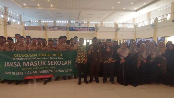 Jaksa Masuk Sekolah, Kali Ini ke SMK Mubarkeya Aceh Besar