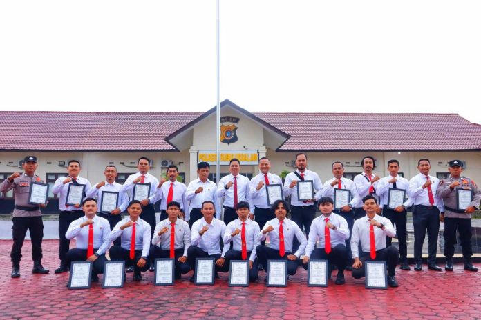 Ungkap Kasus Pembunuhan, 17 Polisi Terima Penghargaan Kapolres Subulussalam