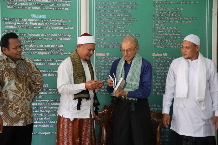 Wali Nanggroe Tinjau Pendidikan Dayah di Sabang