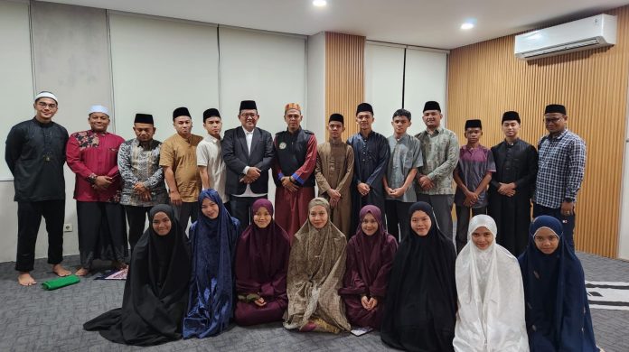 Kakanwil Kemenag Aceh Tinjau TC Kafilah STQH Nasional: Tekankan Istikamah Berlatih-Kurangi Main HP