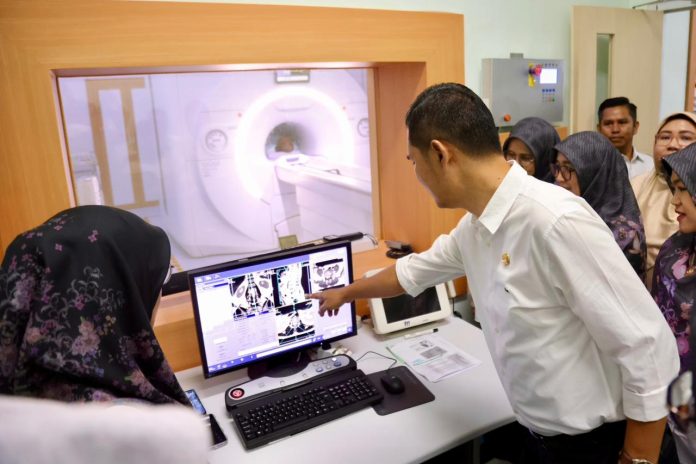 RSUDZA Banda Aceh Kini Miliki MRI 1,5 Tesla