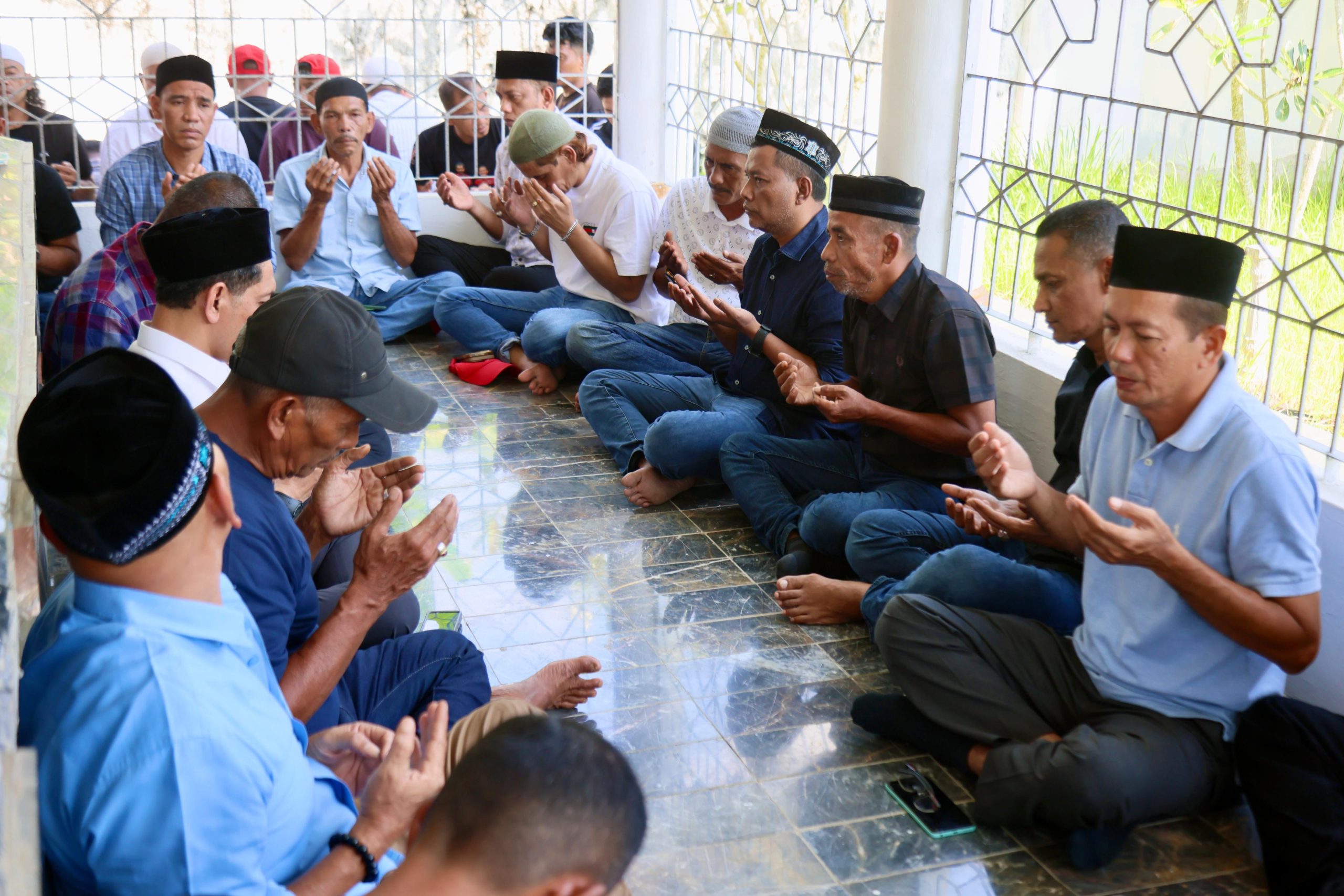 Ziarah Makam Hasan Tiro, KPA Pase Gelar Doa Bersama dan Silaturahmi Idulfitri