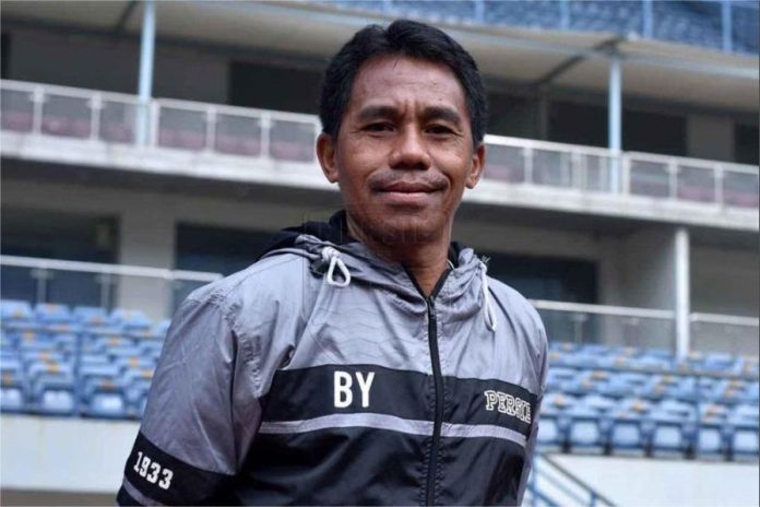 Mantan Pelatih Persib Bandung Budiman Yunus Resmi Tangani Persiraja U-19