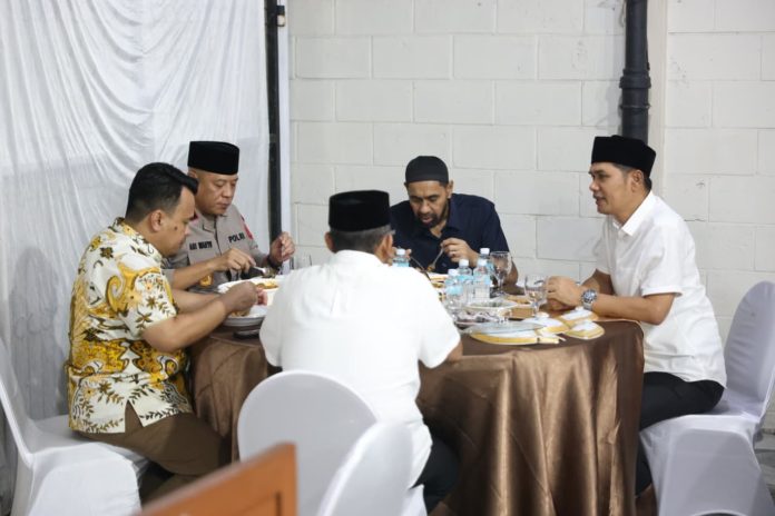 Mualem Hadiri Buka Puasa di Rumah Dinas Sekda Aceh, Suasana Hangat Satukan Pejabat SKPA
