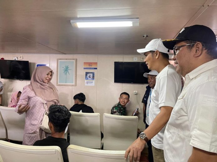 Sekda Nasir Naik KMP Aceh Hebat 2 Sapa Pemudik, 650 Tiket Gratis Disiapkan ke Sabang