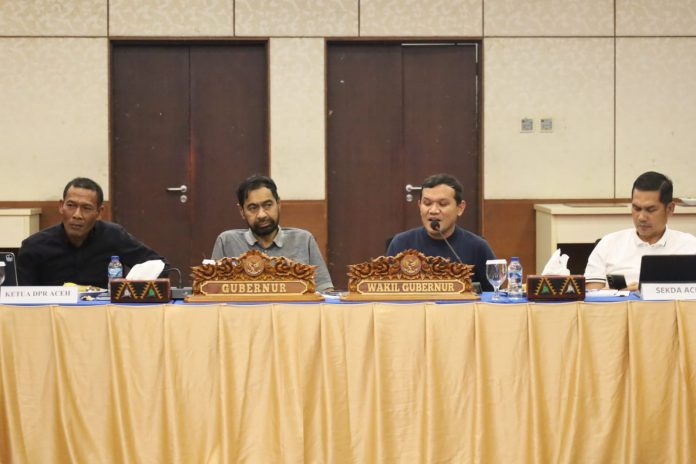 Bahas Revisi UUPA, Mualem Ingin Dana Otsus Aceh Minimal Setara Papua