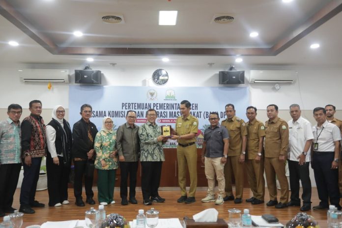 Terima BAM DPR RI, Sekda Aceh Cari Jalan Keluar bagi Warga Eks Blang Lancang-Rancong