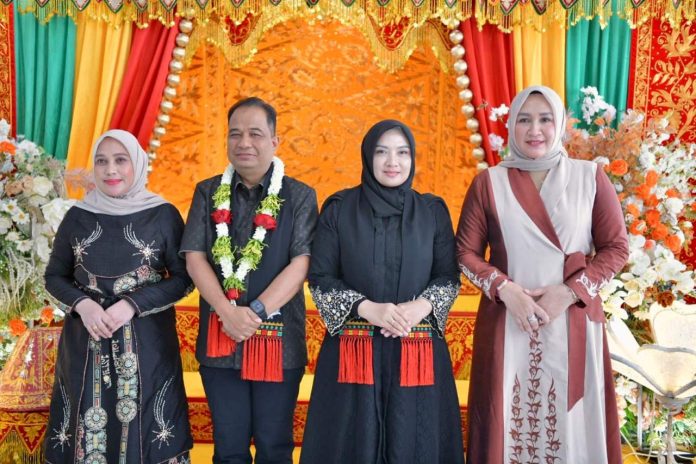 Kak Na Sambut Kedatangan Kapolda Aceh Baru Irjen Ruddi Setiawan