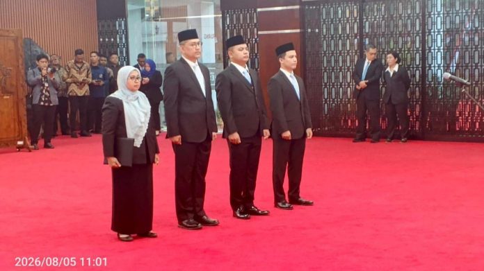 Menteri ESDM Bahlil Lantik Mawardi Nur Jadi Kepala BPMA