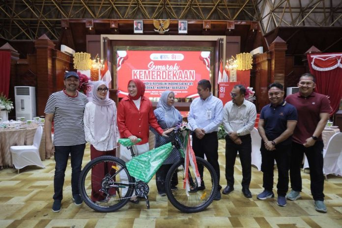 Rayakan HUT RI dan 21 Tahun Damai Aceh, Ketua TP PKK Gelar Lomba untuk Keluarga Meuligoe