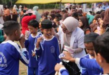 FKG USK Gelar Aksi Kaninus ke-16 di Aceh Besar, Warga Antusias Dapatkan Pengobatan Gigi Gratis FKG USK Gelar Aksi Kaninus ke-16 di Aceh Besar, Warga Antusias Dapatkan Pengobatan Gigi Gratis