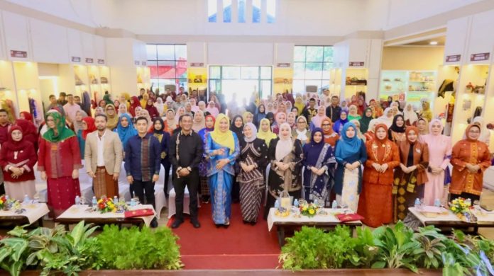 Kak Na Dorong Kriya dan Wastra Aceh Makin Dikenal, Perajin Diharap Naik Kelas