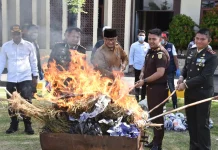 Polres Bireuen Musnahkan 10,5 Kg Sabu-Sabu dan 19,3 Kg Ganja Polres Bireuen Musnahkan 10,5 Kg Sabu-Sabu dan 19,3 Kg Ganja
