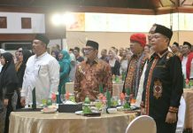 Silaturahmi Akbar IKAGARA di Banda Aceh, Kapolda Ruddi Setiawan Dipeusijuek Silaturahmi Akbar IKAGARA di Banda Aceh, Kapolda Ruddi Setiawan Dipeusijuek