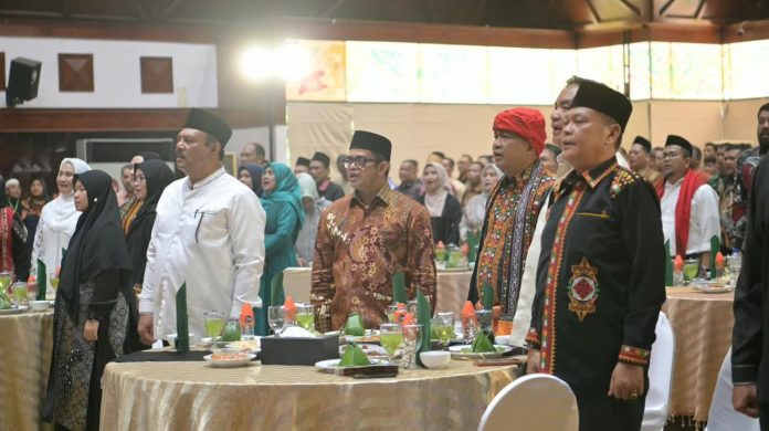 Silaturahmi Akbar IKAGARA di Banda Aceh, Kapolda Ruddi Setiawan Dipeusijuek