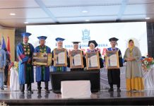 UIA Wisuda 227 Mahasiswa, Ketua Prodi Ekonomi Syariah Raih Hadiah Umrah UIA Wisuda 227 Mahasiswa, Ketua Prodi Ekonomi Syariah Raih Hadiah Umrah